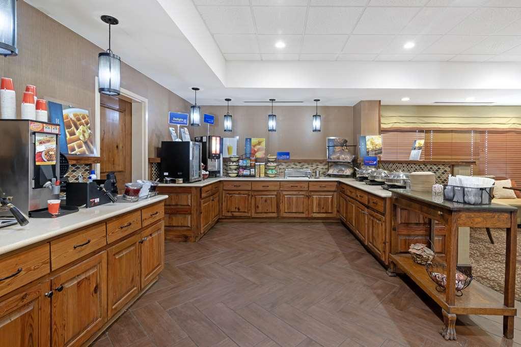 Best Western Colonial Inn Корділ Ресторан фото